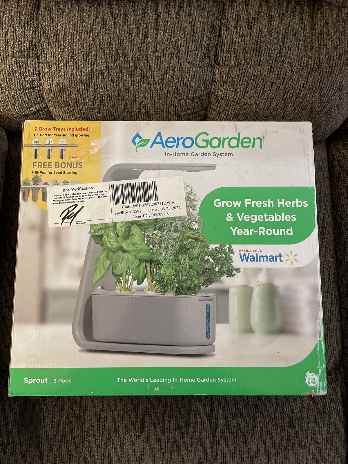 New Aero Garden Sprout In-Home Garden System 100306-CGY Cool Gray 3 Pods Extras
