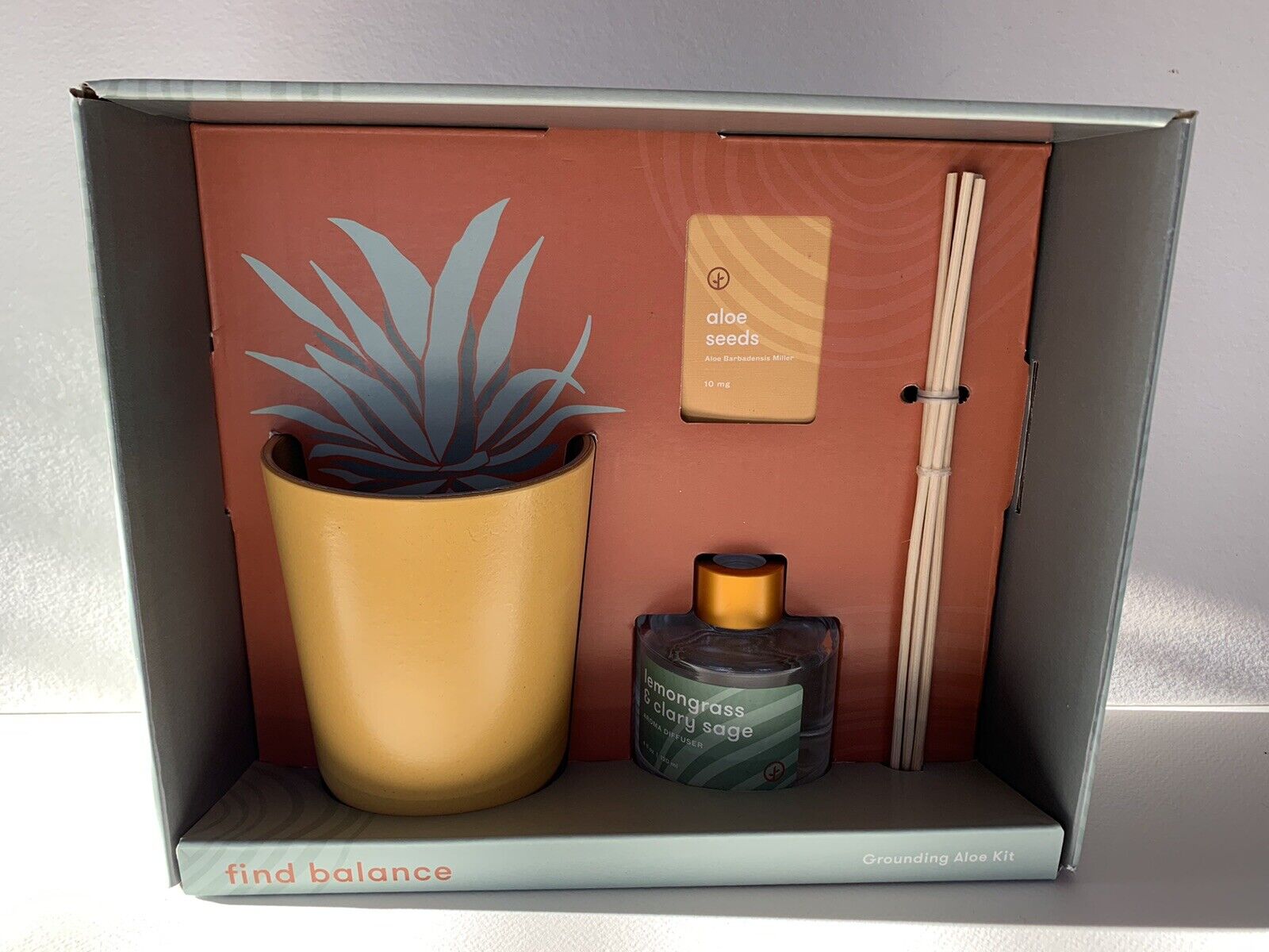 Modern Sprout Live Well Gift Set Grounding Aloe Kit & Lemongrass/Sage Diffuser