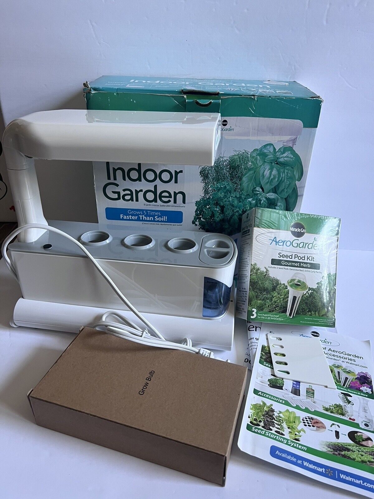 AeroGarden Smart Countertop Garden Model 100303-White Miracle Gro Sprout LED