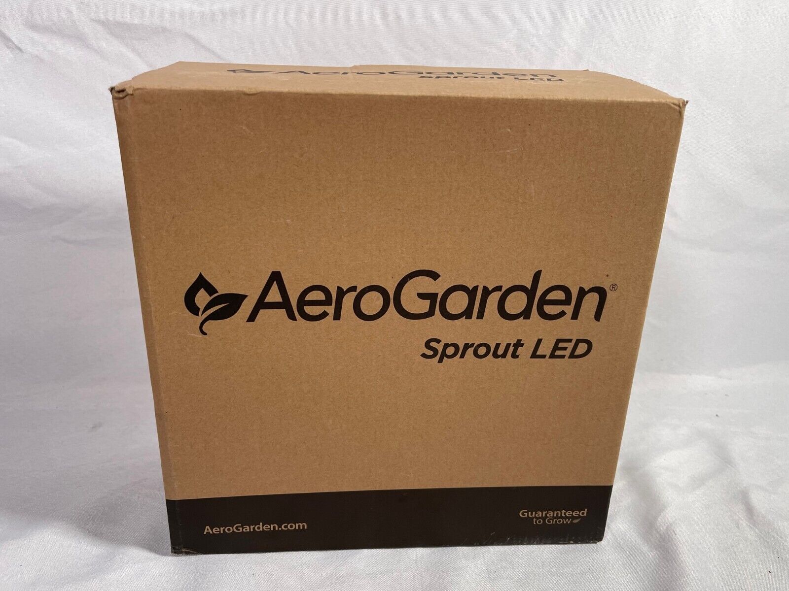 AeroGarden Miracle-Gro Sprout LED Black OPEN BOX